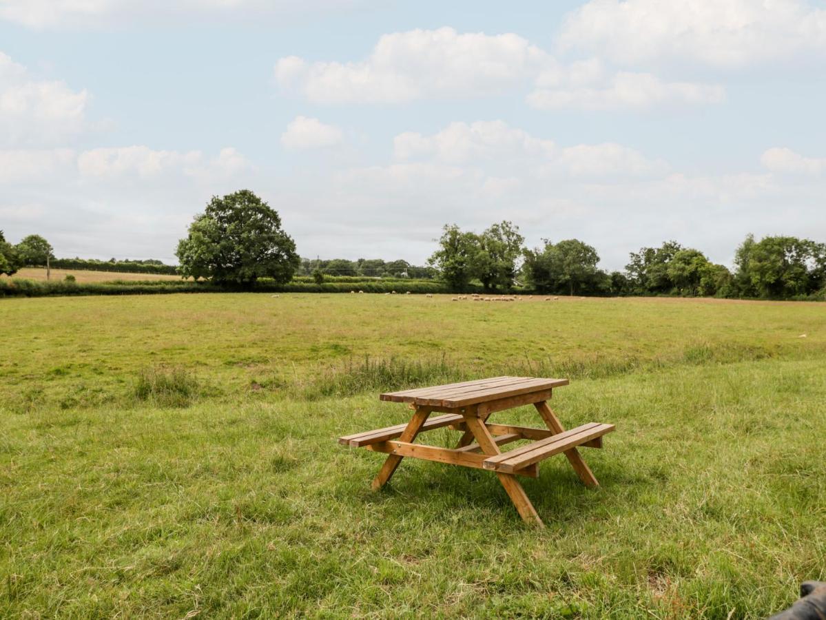 Tippets View Villa Pembridge Exterior photo